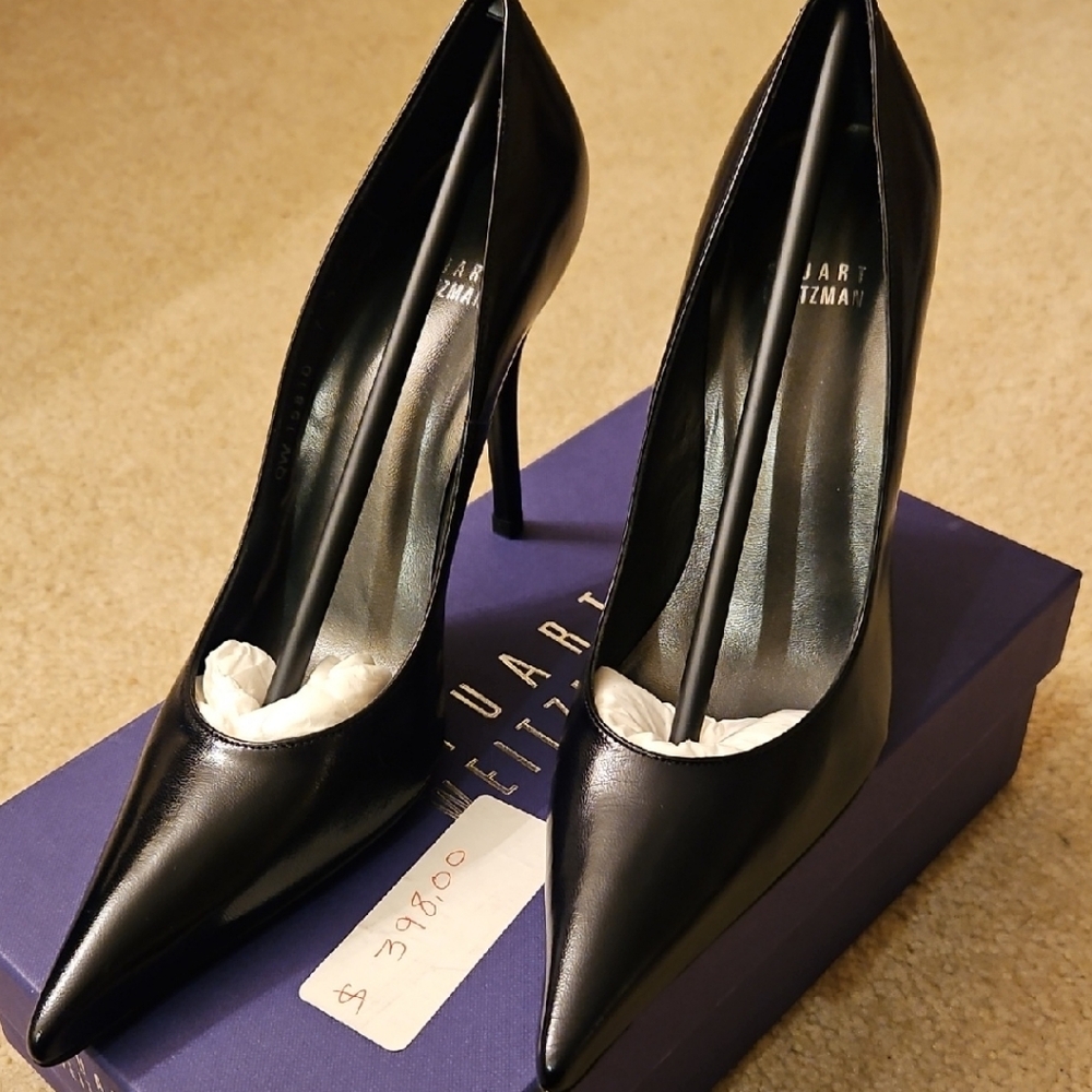 Stuart Weitzman Black Patent Heels
